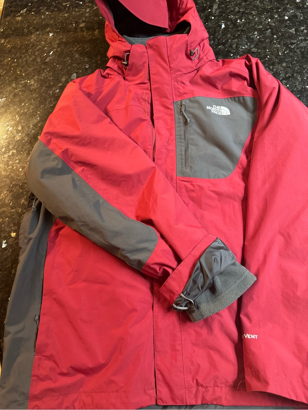 The North Face Hy-Vent Insulated  Jacket Men’s.